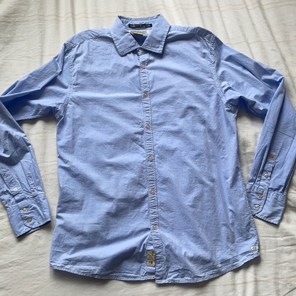 Scotch and soda button up - Picture 1 of 6
